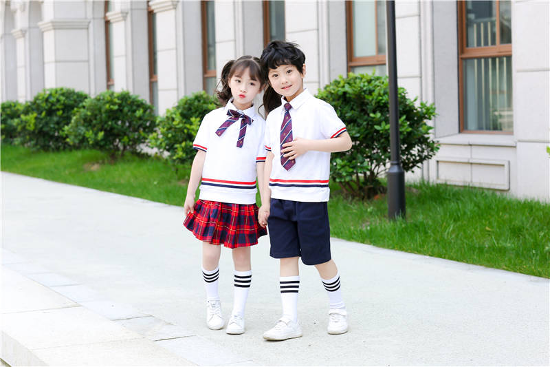 校服優(yōu)質(zhì)供應(yīng)商代理